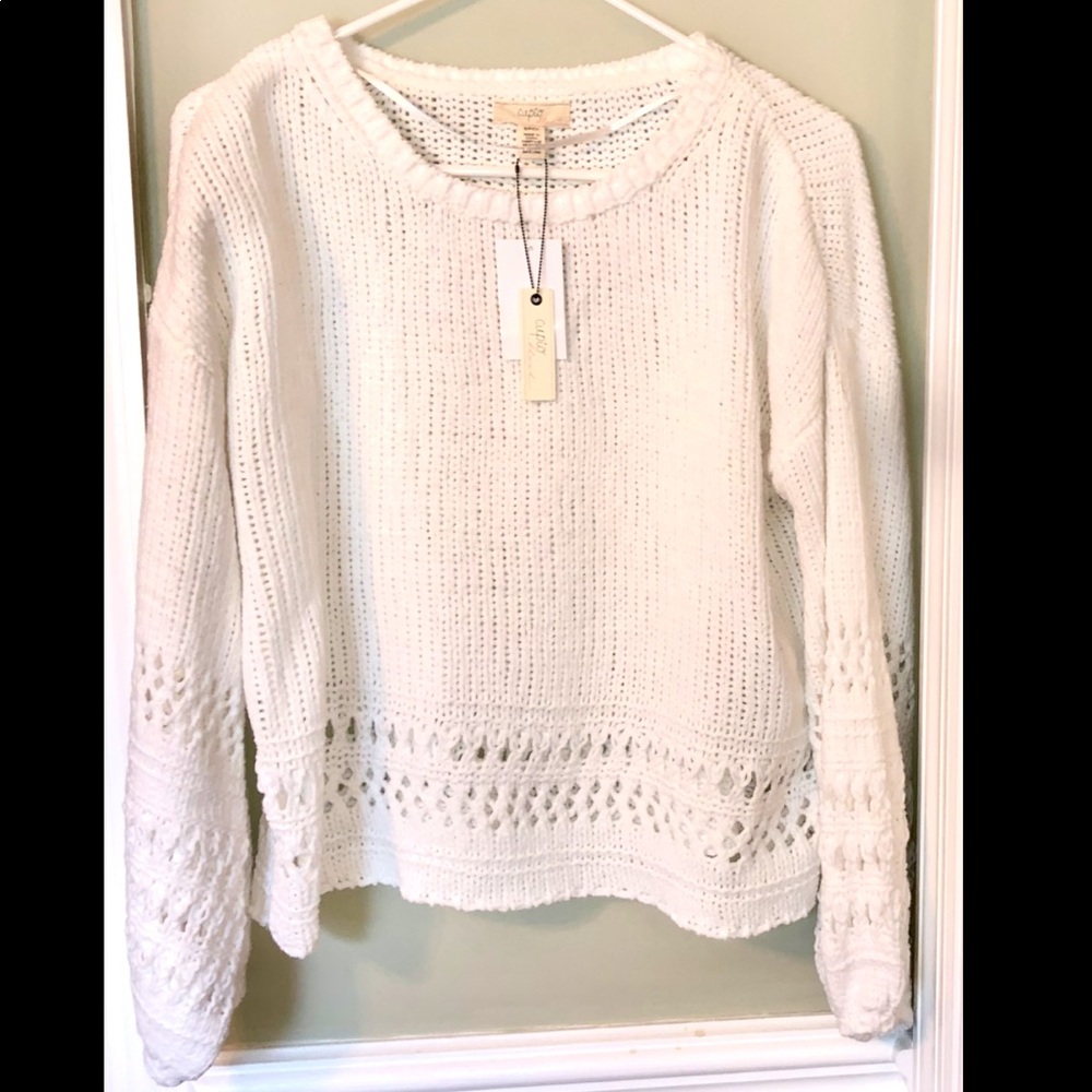 Cropped-style sweater